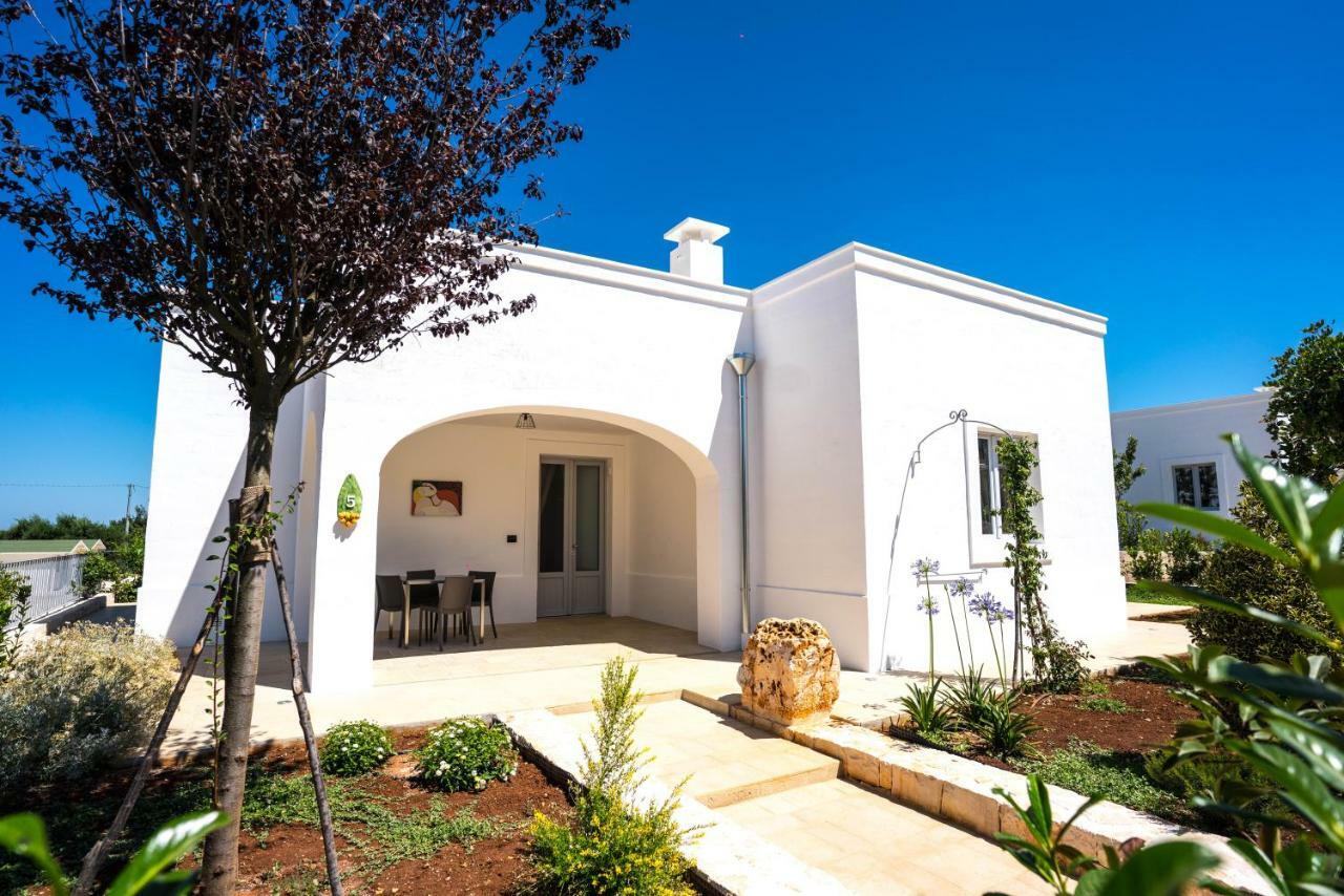 Borgo Cozzana Bed & Breakfast Monopoli Exterior photo