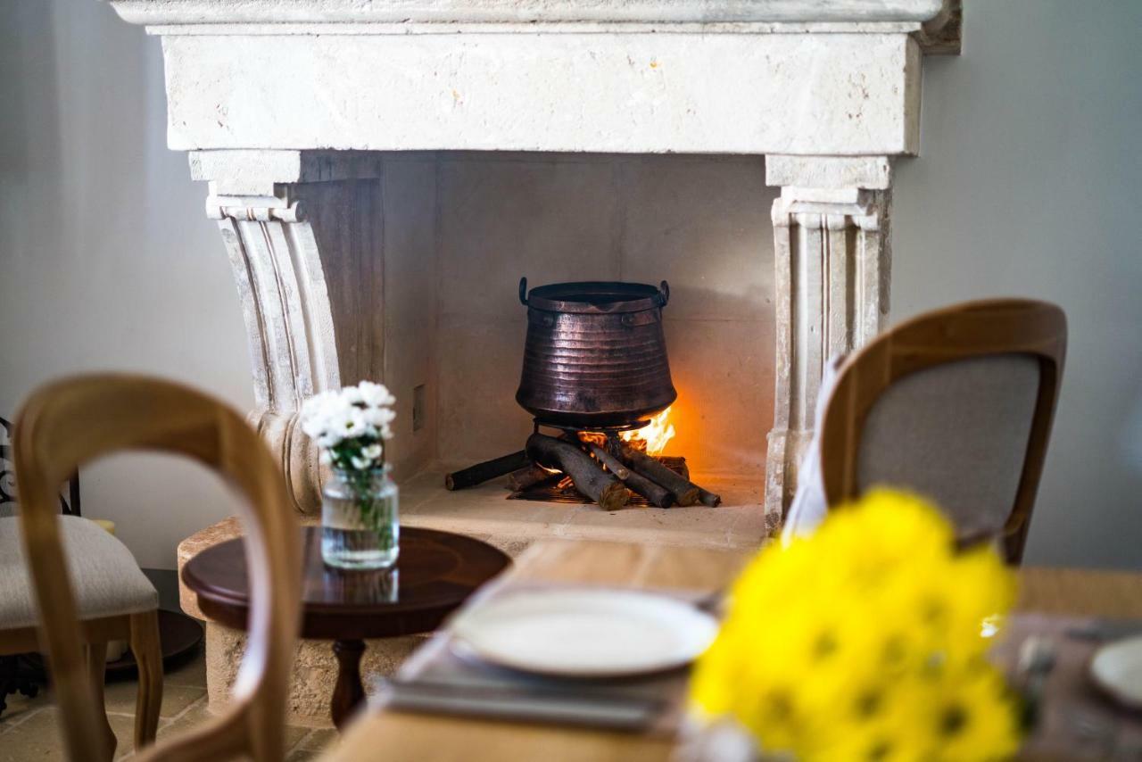 Borgo Cozzana Bed & Breakfast Monopoli Exterior photo