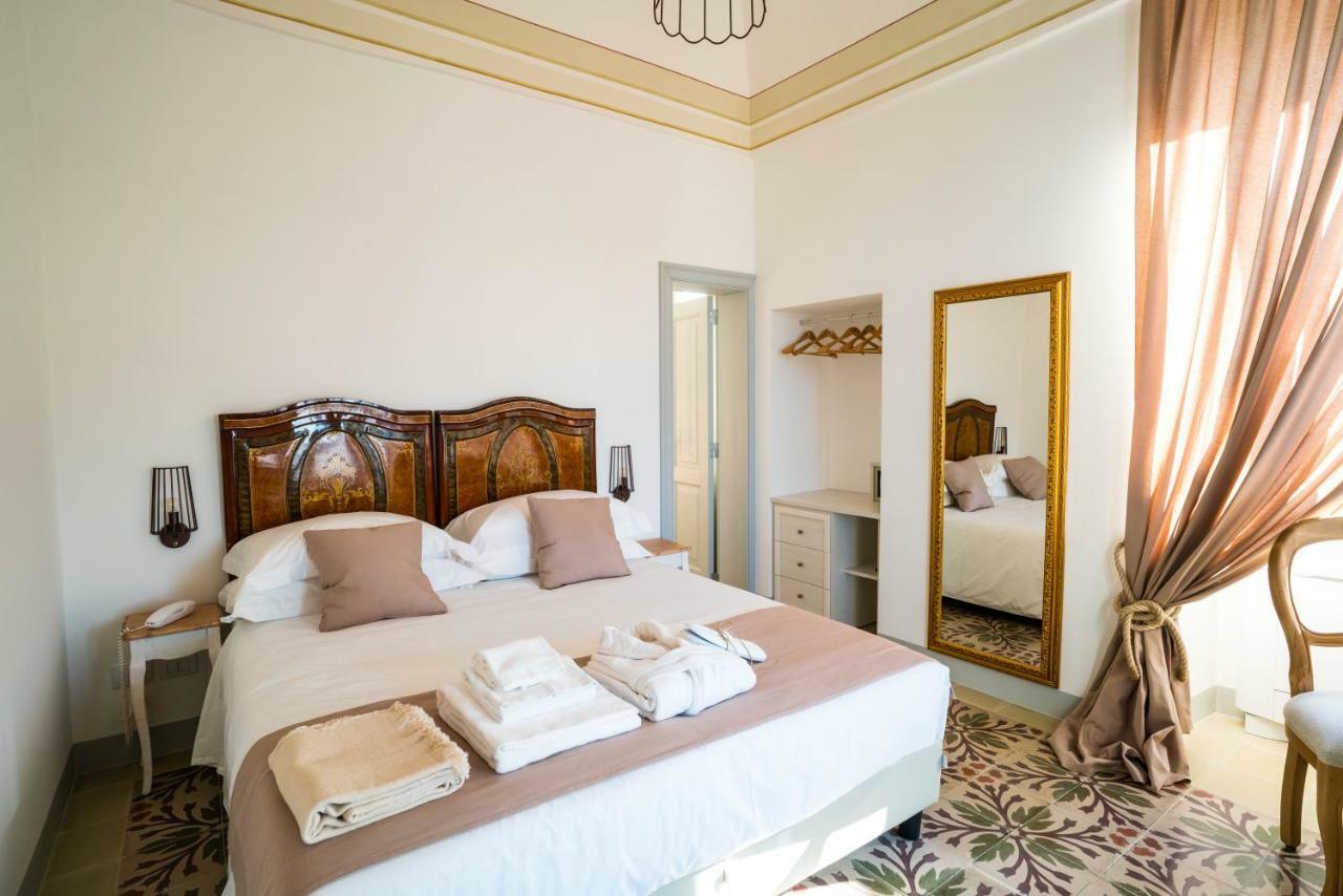 Borgo Cozzana Bed & Breakfast Monopoli Exterior photo